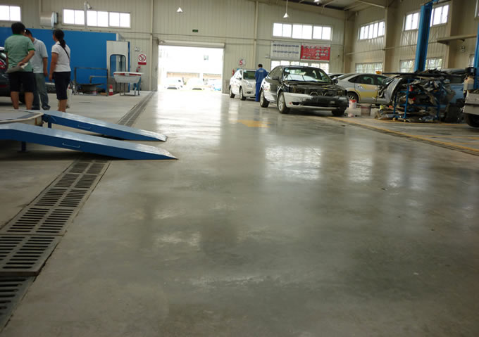 ����ɰ��ƺ